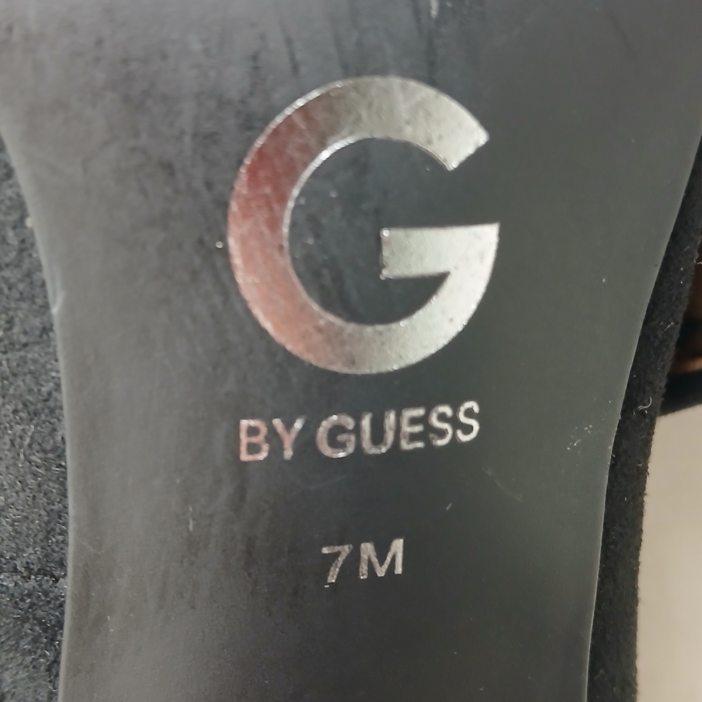 G by Guess Black Suede Heels Leopard Print Lining Size 7 Pumps - Picture 7 of 9